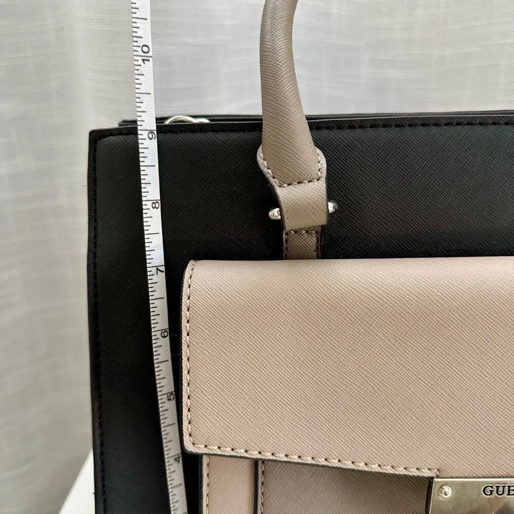 Guess Black & Beige Purse Satchel - LIKE NEW